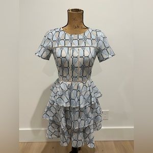 Gianni Bini Blue Tiered Ruffle Short Sleeve A-Line Mini Dress size 0